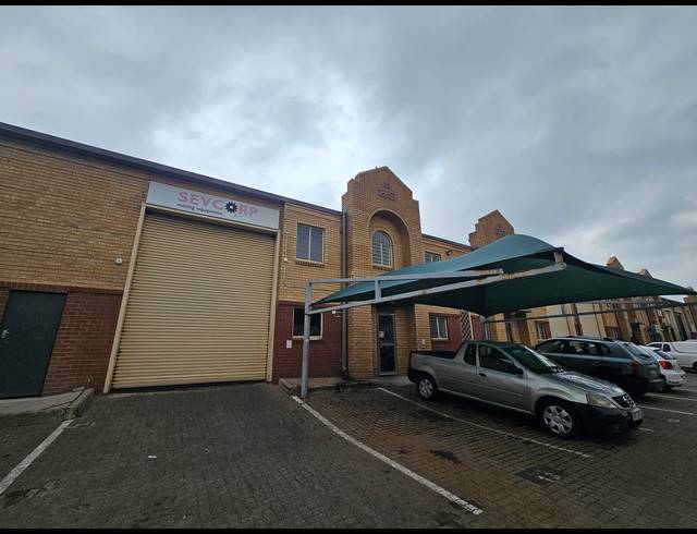 332M² WAREHOUSE TO LET IN LINBRO PARK